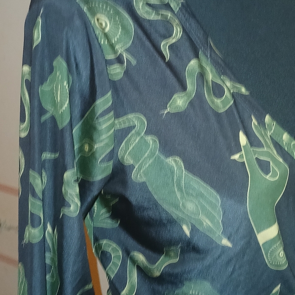 SOLD-NWT Pinup Couture dress Garden of Eden print - Picture 6 of 7